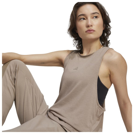 Adidas Γυναικεία αμάνικη μπλούζα Motion Essentials Tank Top